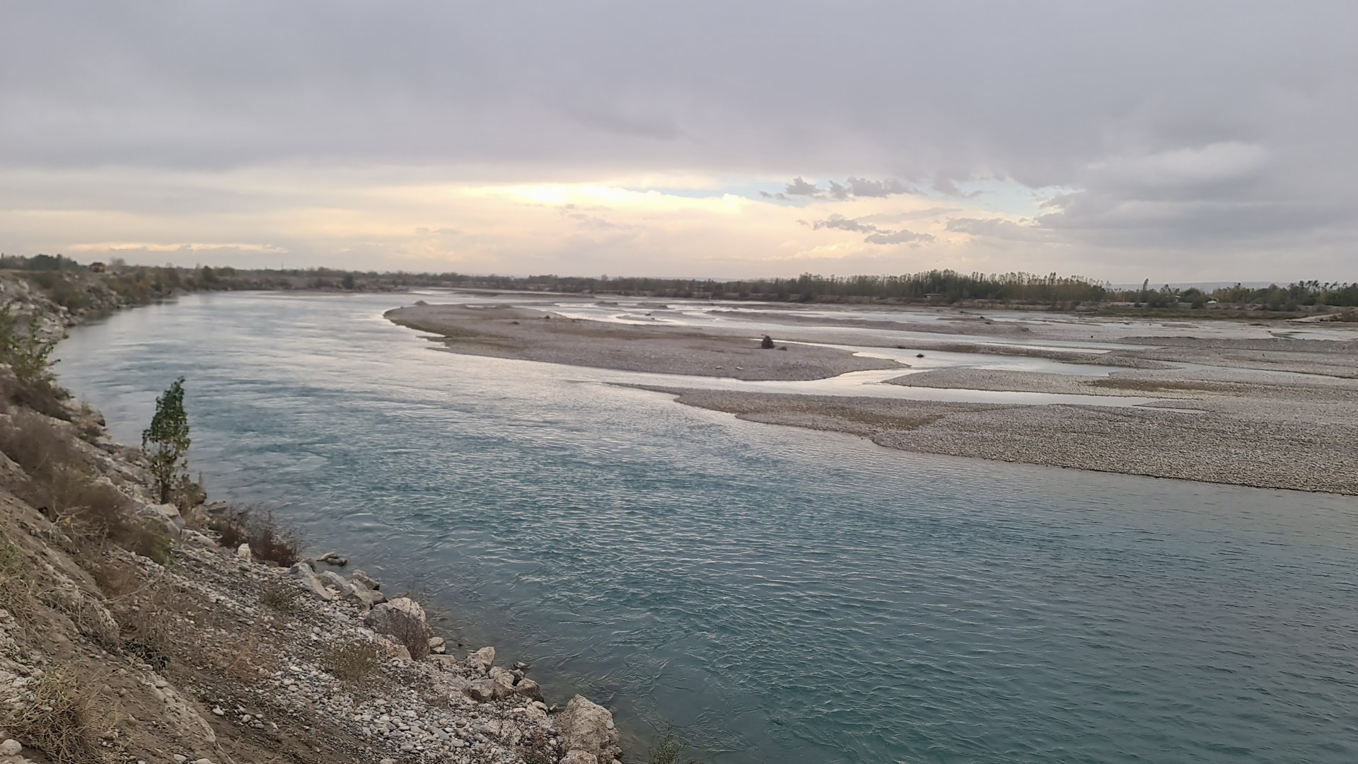  Norin va Qoradaryo daryolari mutaxassislar tomonidan o‘rganildi   