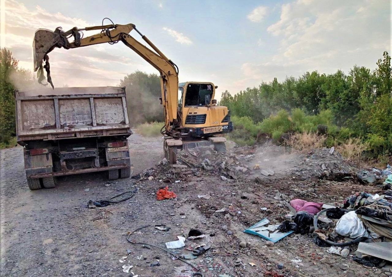  Qoradaryo daryosi qirg‘og‘i chiqindilardan tozalandi